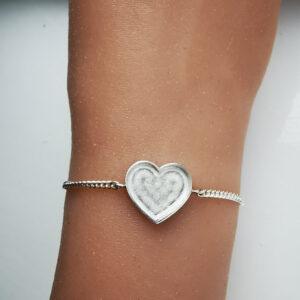 Heart-adjustable-bracelet